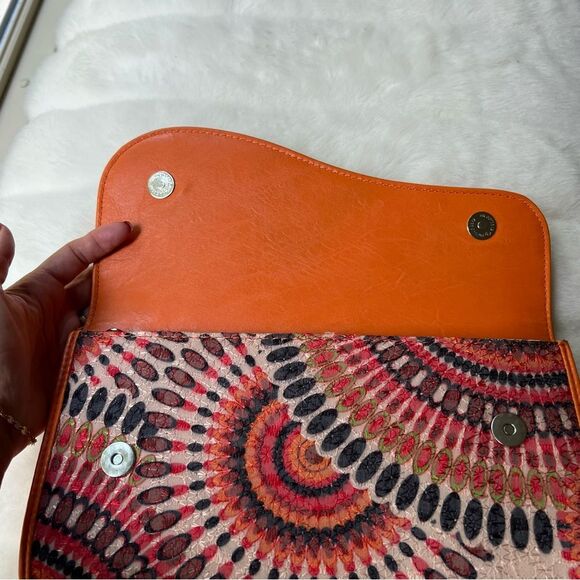 Peacock Strut Multicolored Clutch Purse Orange trim - Picture 8 of 15